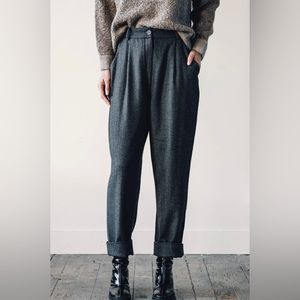 7115 by Szeki Painter Wool Trouser